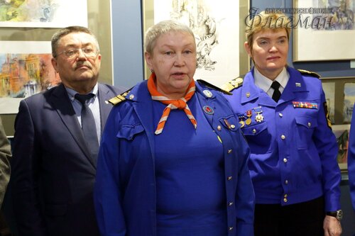 Открытие выставки работ  художника-иллюстратора Евгении Ивановны Стерлиговой YE1A0550